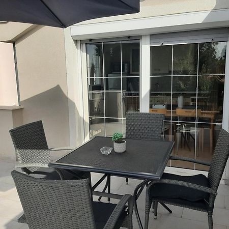 Apartments Luna Sveti Filip i Jakov Εξωτερικό φωτογραφία