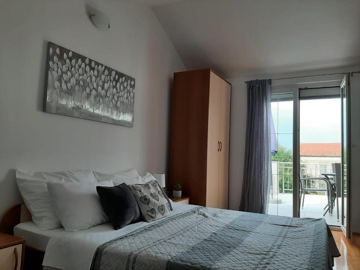 Apartments Luna Sveti Filip i Jakov Εξωτερικό φωτογραφία