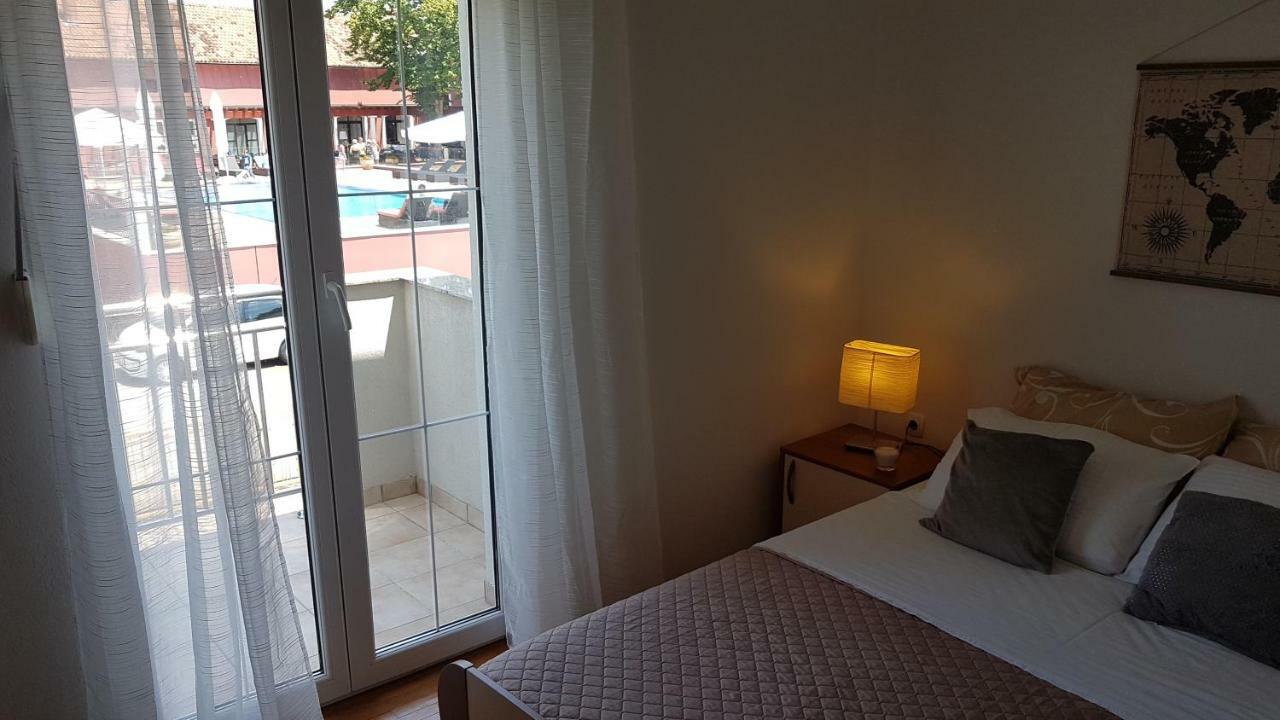 Apartments Luna Sveti Filip i Jakov Εξωτερικό φωτογραφία