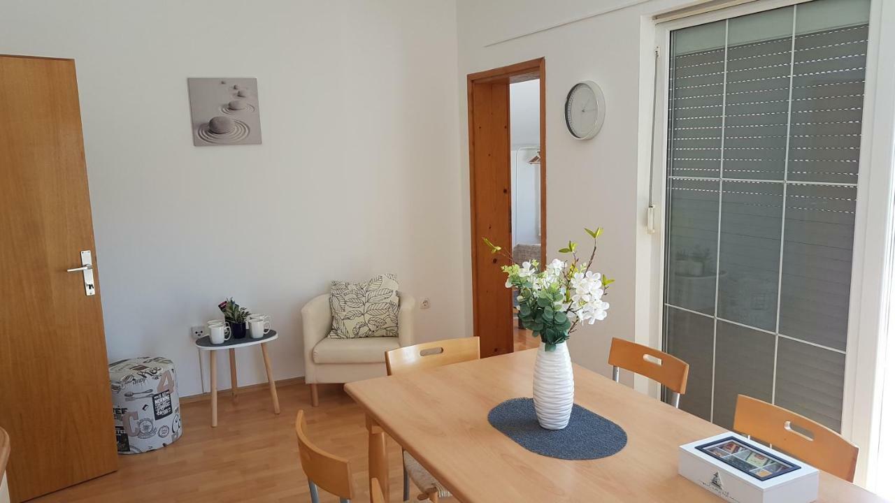 Apartments Luna Sveti Filip i Jakov Εξωτερικό φωτογραφία