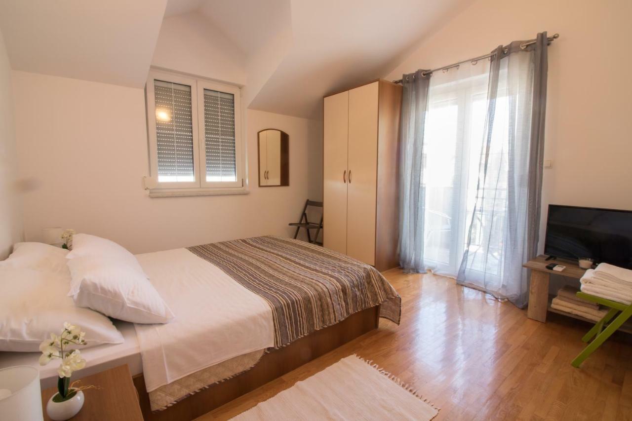 Apartments Luna Sveti Filip i Jakov Εξωτερικό φωτογραφία